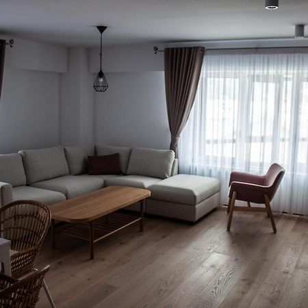 Eurocomfort Apartments Пьятра-Нямц Экстерьер фото
